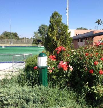 Nueva iluminación en el parking de hockey.