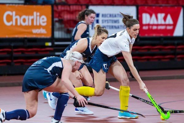 Una jugada del Club durante el Campeonato de Europa de hockey sala femenino.