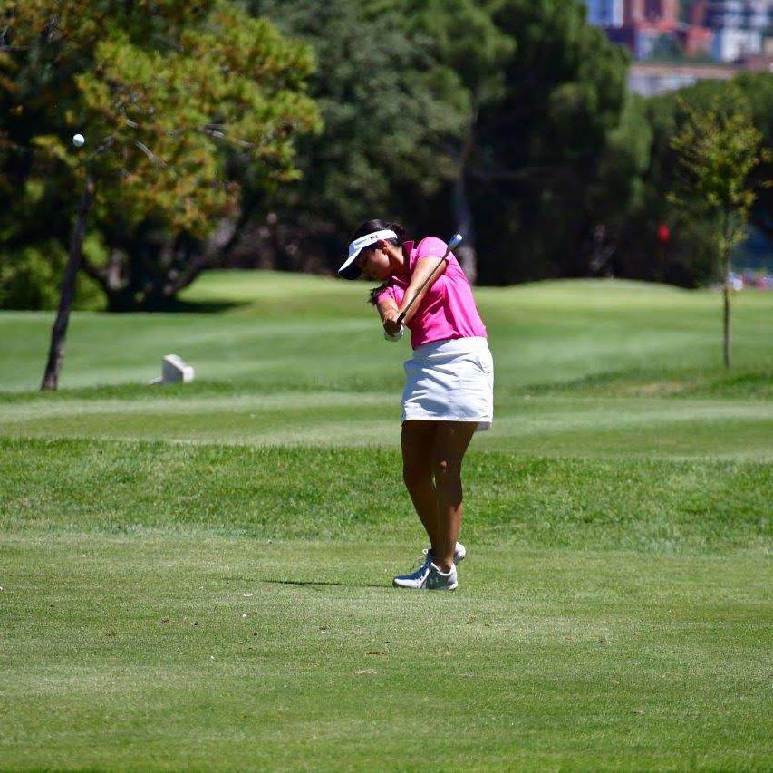 María Herráez ejecuta un golpe en el Campeonato de España