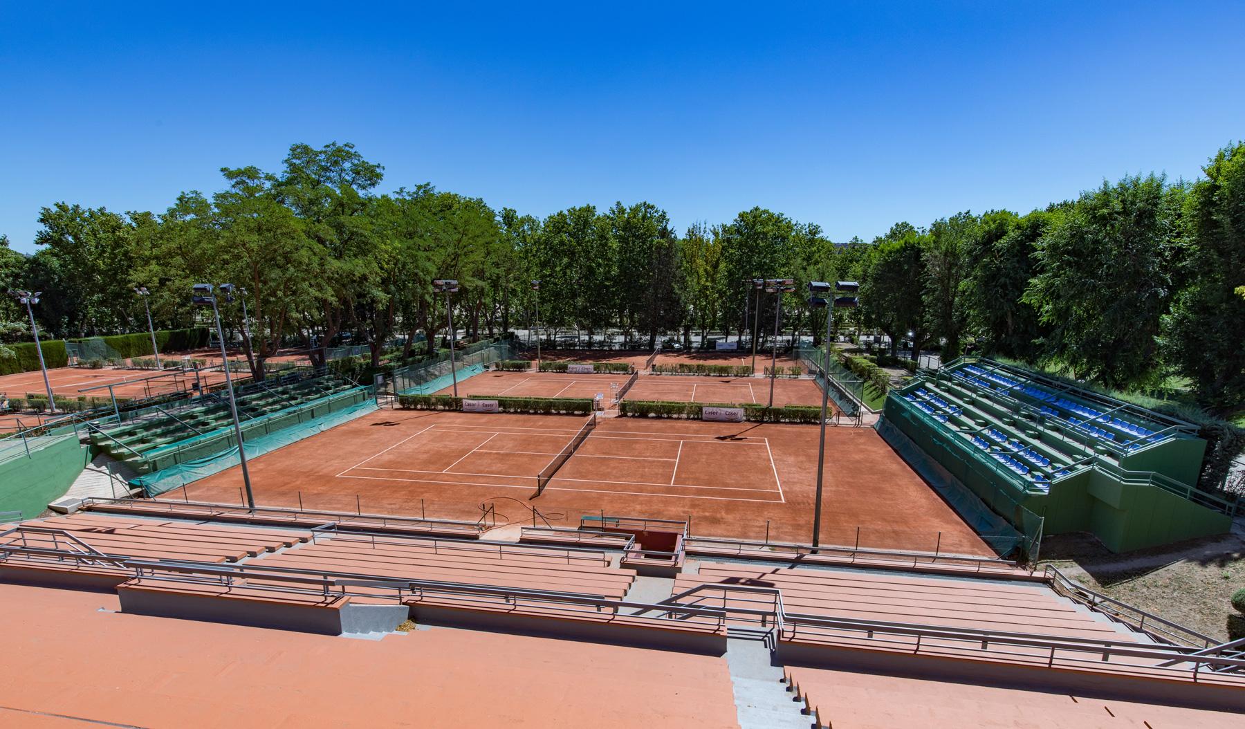 Pistas de tenis del Club de Campo.