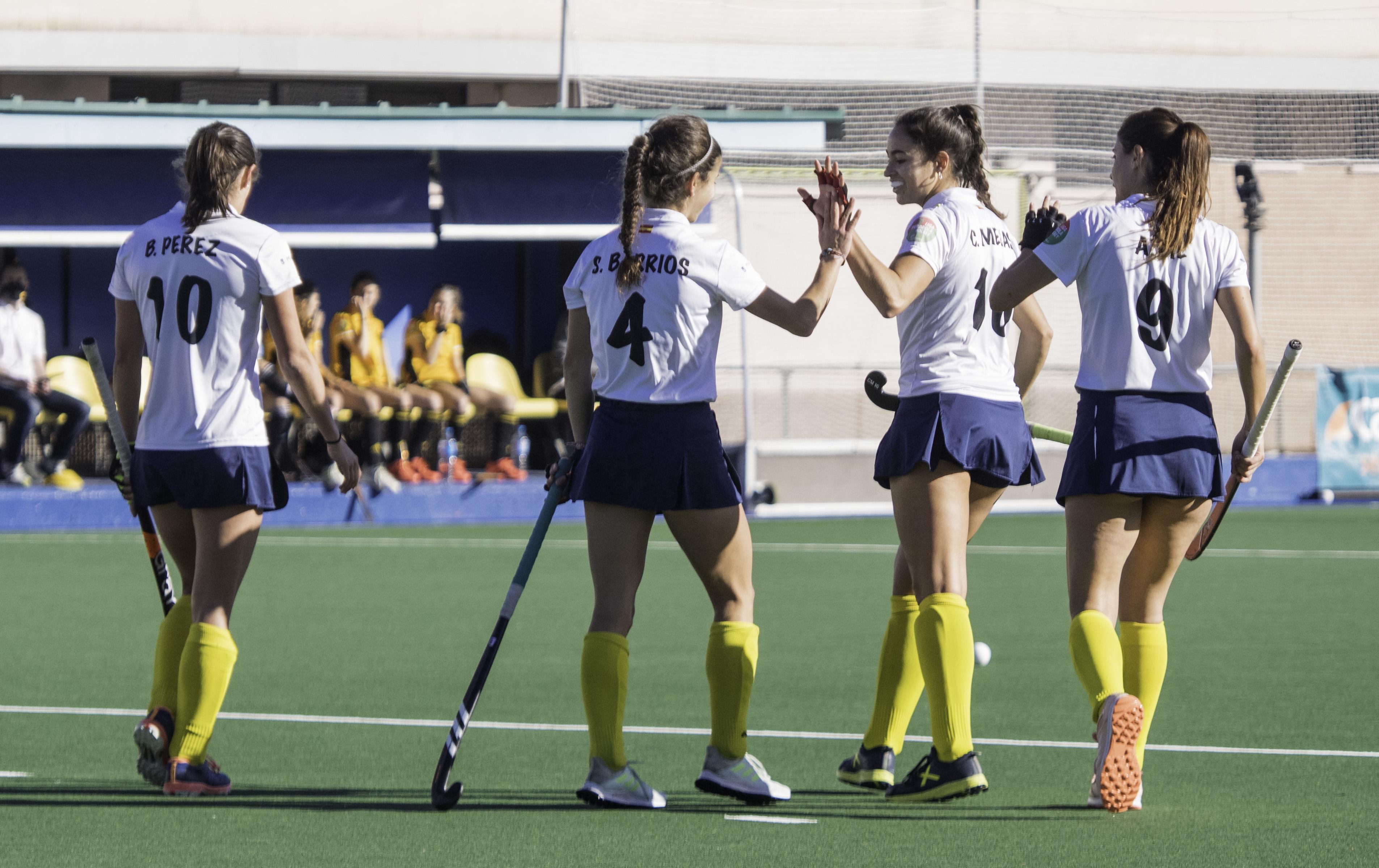 Las jugadoras del Club celebran un gol. Foto: Ignacio Monsalve