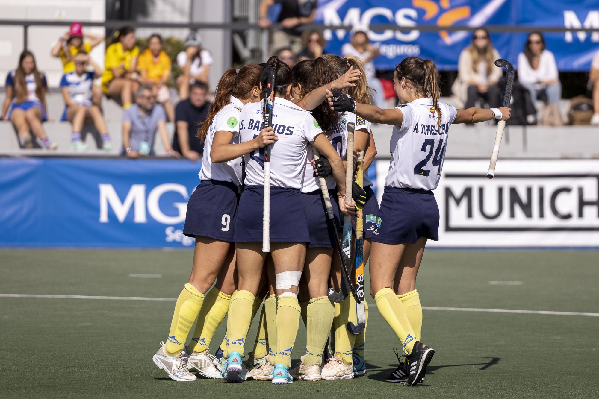 Las jugadoras de hockey del Club de Campo celebran un gol. Foto: CCVM