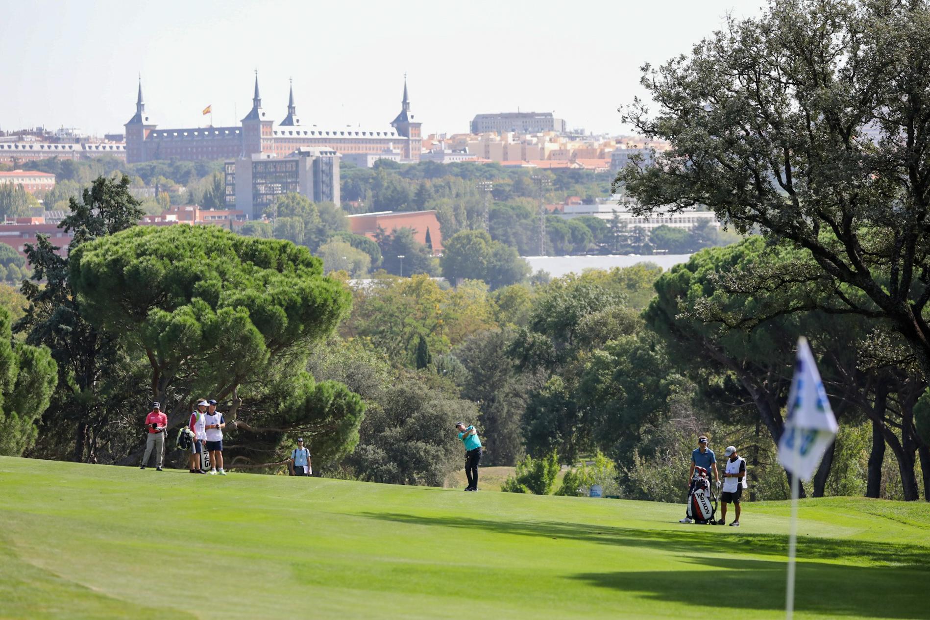 Espectaculares vistas de Madrid desde el campo de golf del Club. Foto Miguel Ros