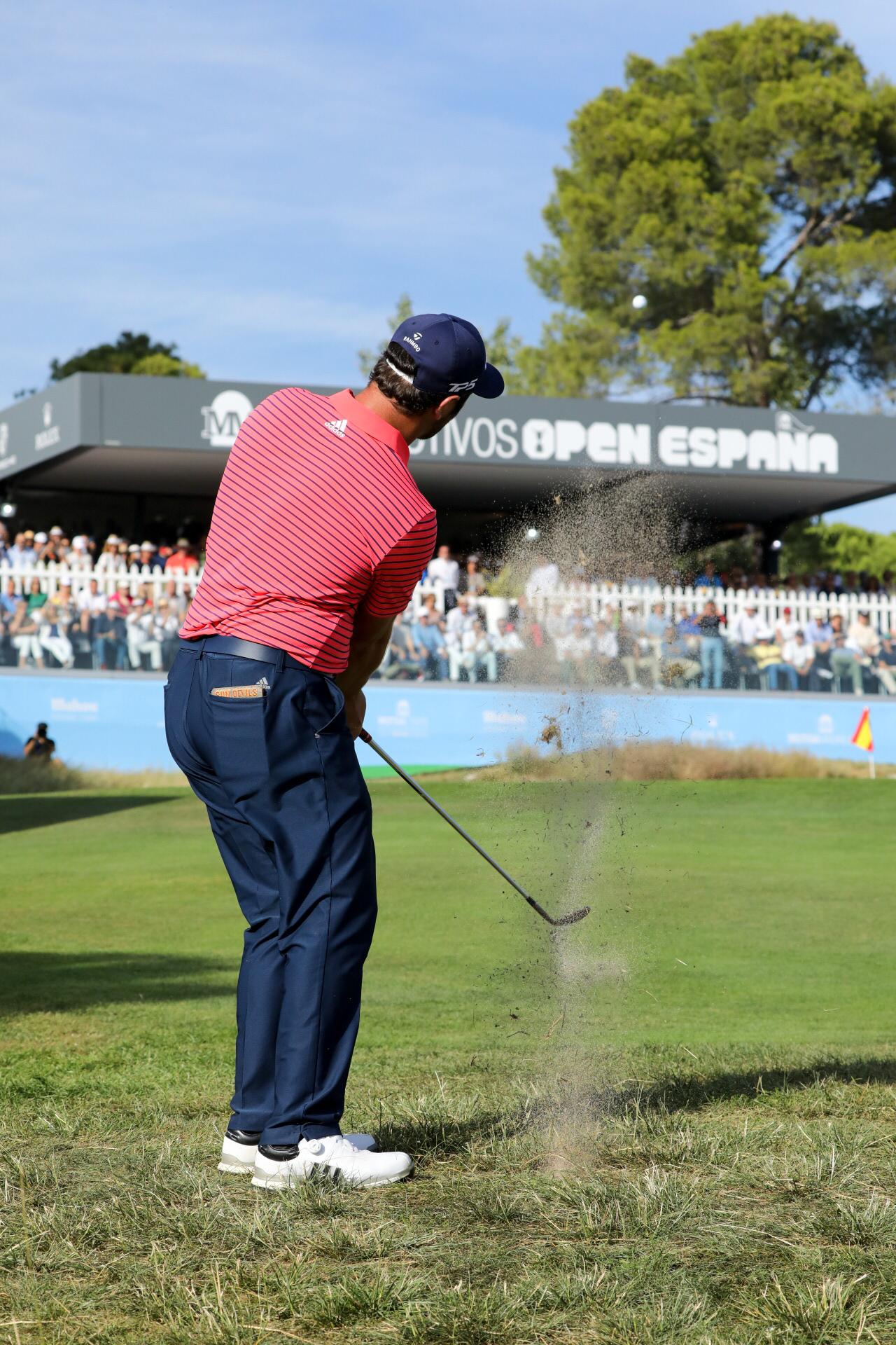 Jon Rahm, en el hoyo 18 del Club, el último del Mutuactivos Open de España. Foto: Miguel Ros