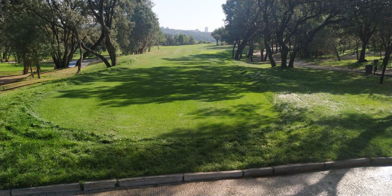 Ampliación de los tees de salida del Recorrido Negro de golf.