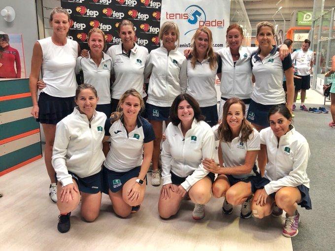 Equipo subcampeón de España de pádel en categoría veterana 1.