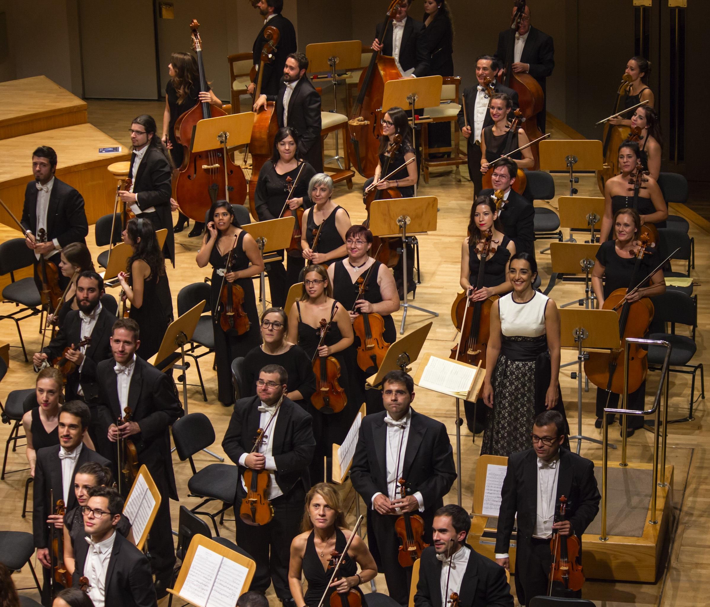 La Orquesta Metropolitana de Madrid al final de un concierto