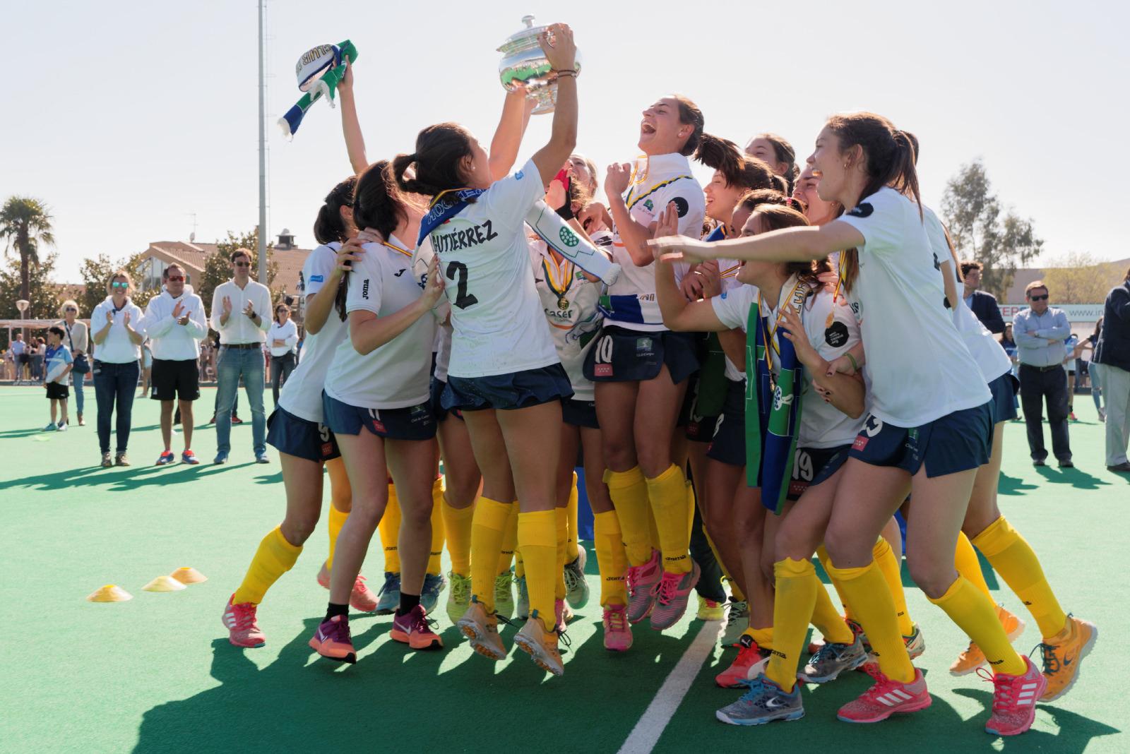 Rocío Gutiérrez levanta la Copa de la Reina 2017