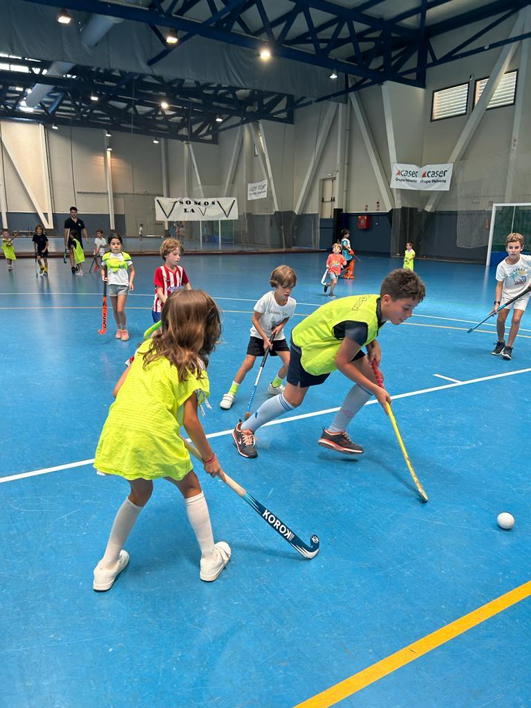 Escuela Deportiva CCVM de hockey.