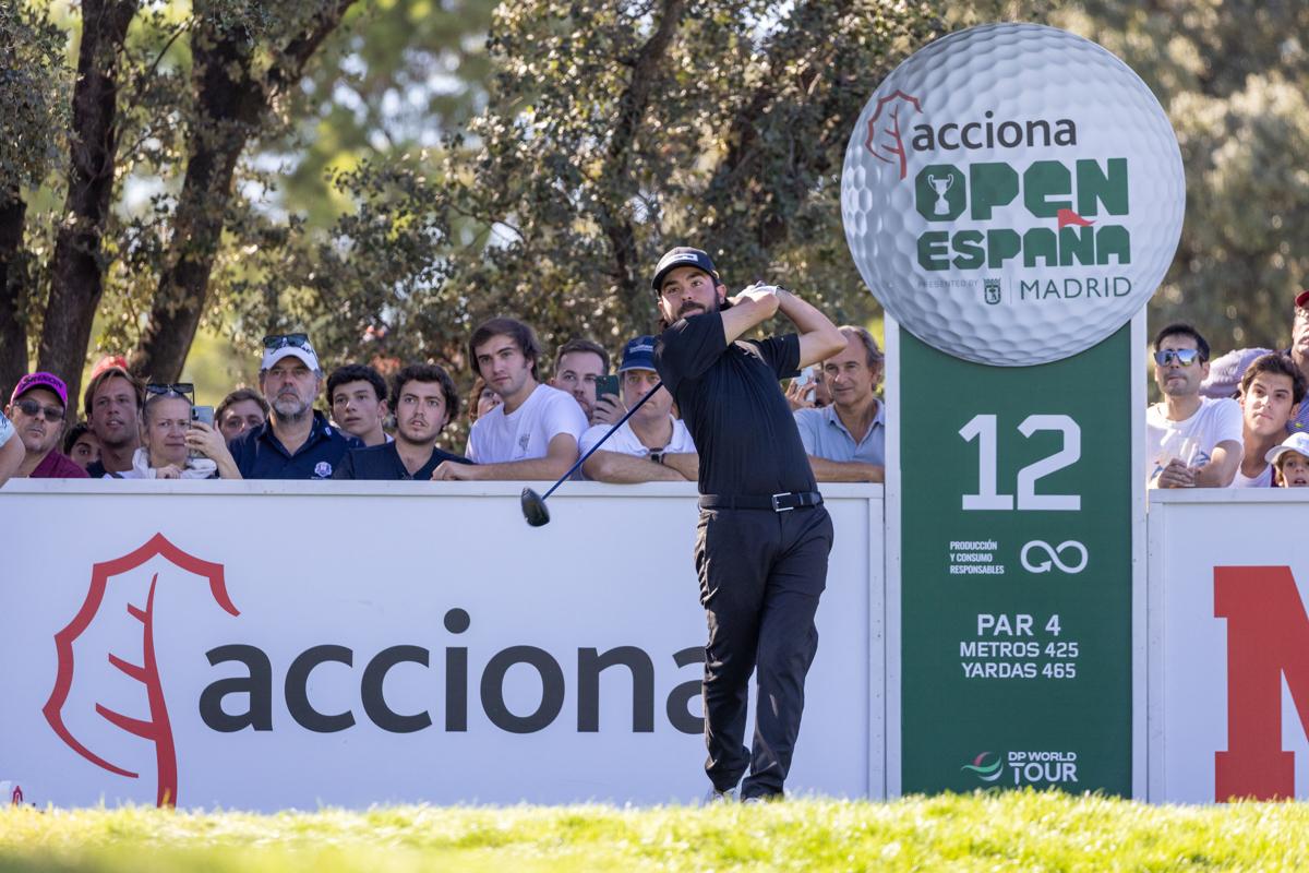 Ángel Hidalgo, en acción desde el tee.