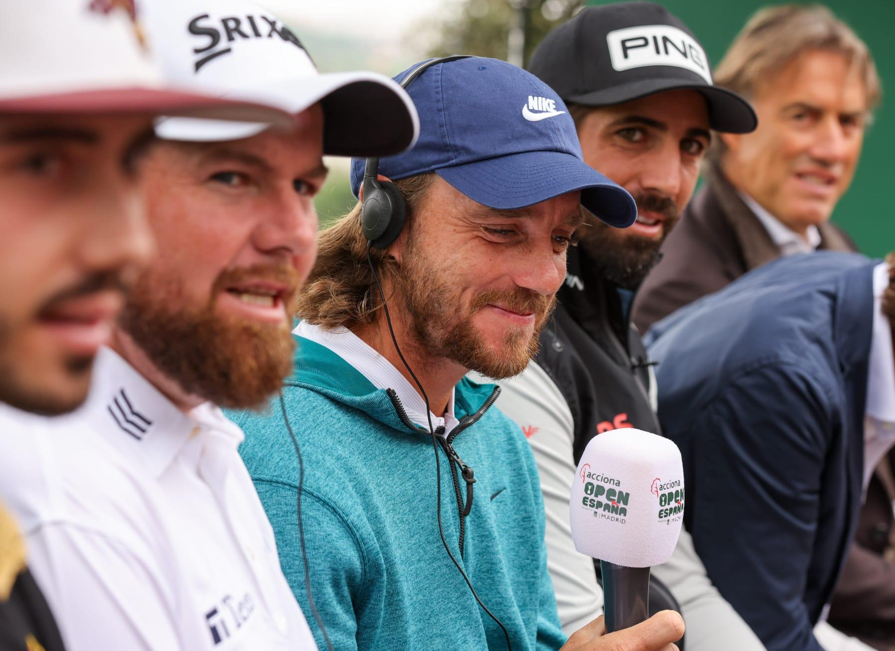 Los golfistas presentes en la presentación del Open de España de golf.