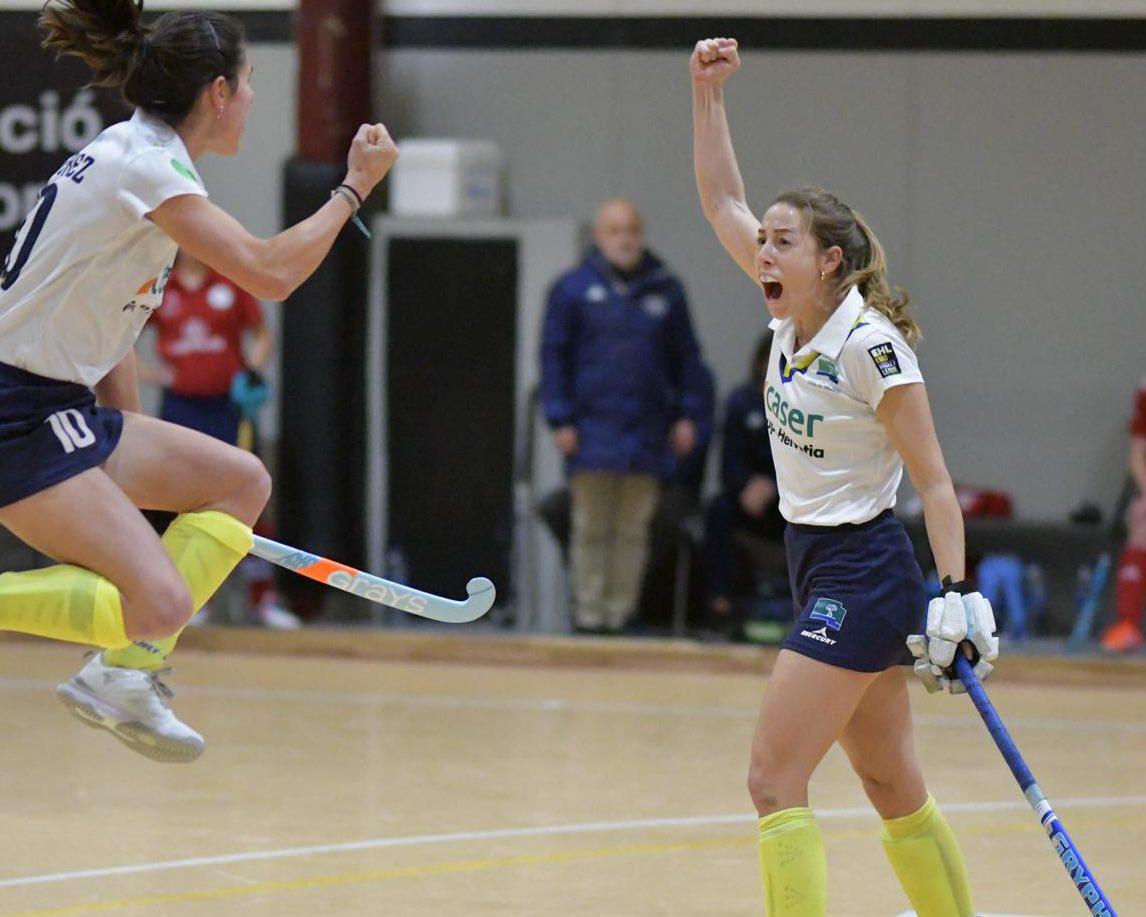 María López celebra uno de sus dos goles en la final. Foto: Jordi Gestí