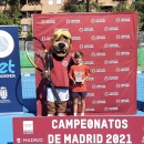 Beltrán Serrano de Pablo, con el trofeo de subcampeón benjamín de Madrid de tenis. Foto: FTM