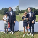 Los subcampeones de España de P&P alevín, Ignacio Martínez Ferreiro y Alejandra Fernández-Olano Vilariño, con el director de Deportes CCVM, Jesús Barrera.